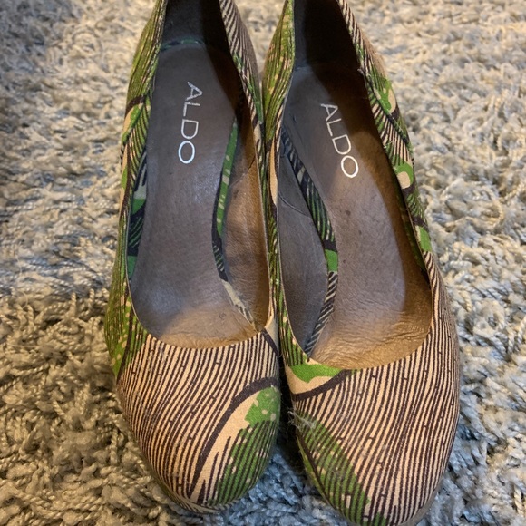 ALDO fabric patterned wedges - Picture 2 of 2